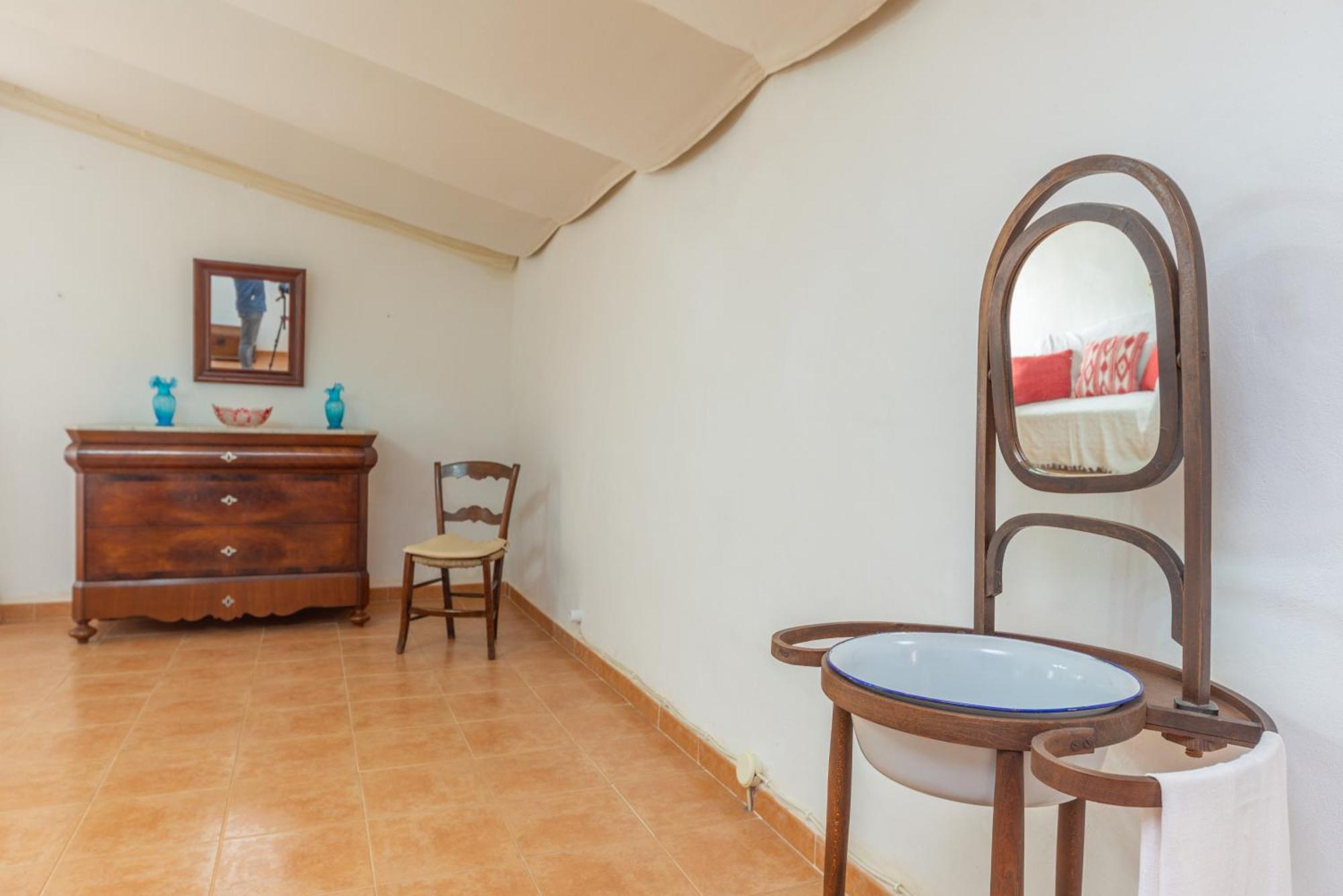 Villa Son Obra Nou *